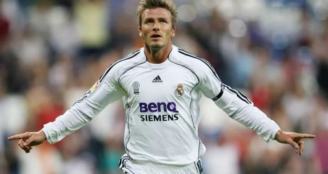  意甲传奇退役，布冯含泪告别绿茵场  